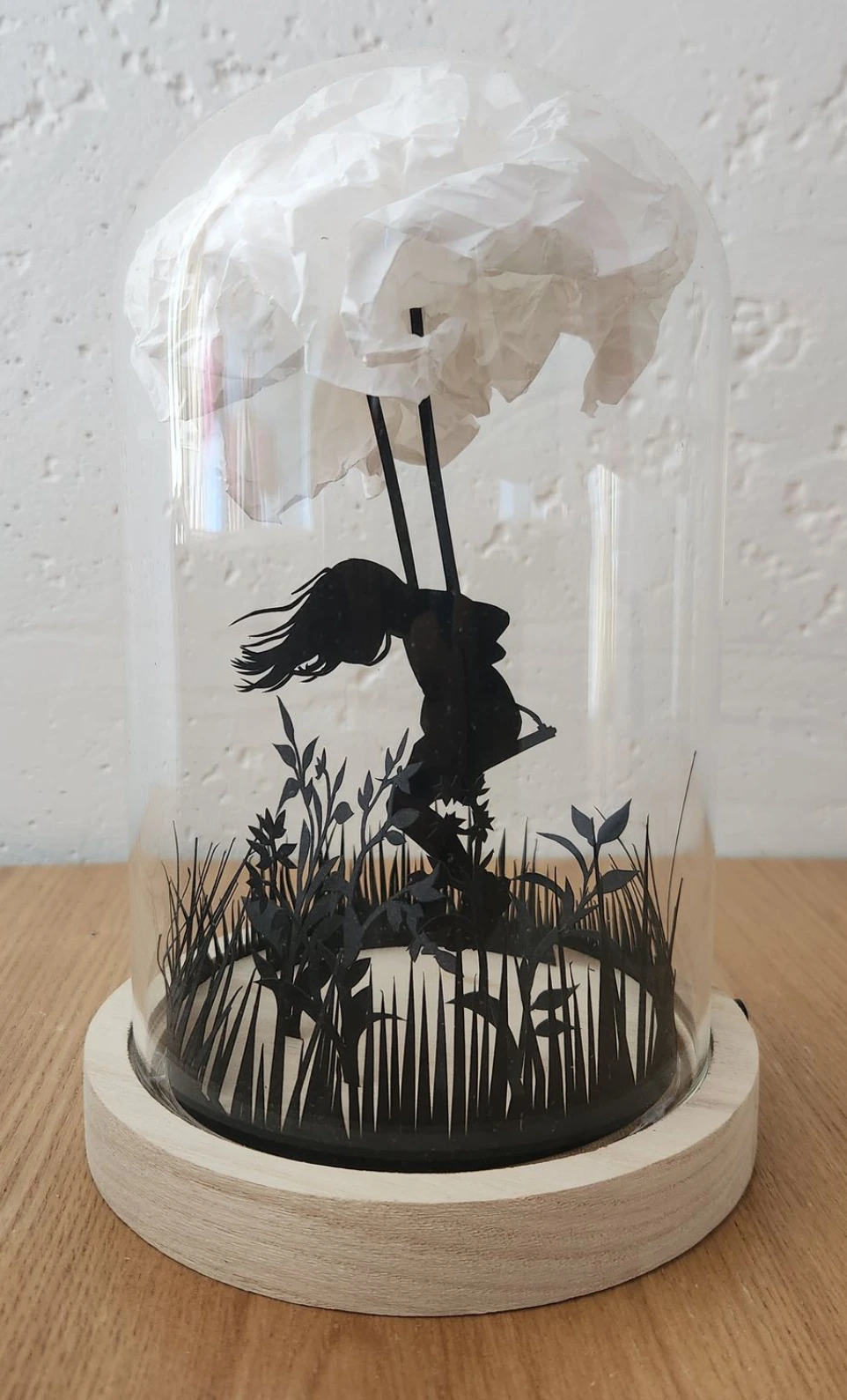 Cloche verre Femme balançoire